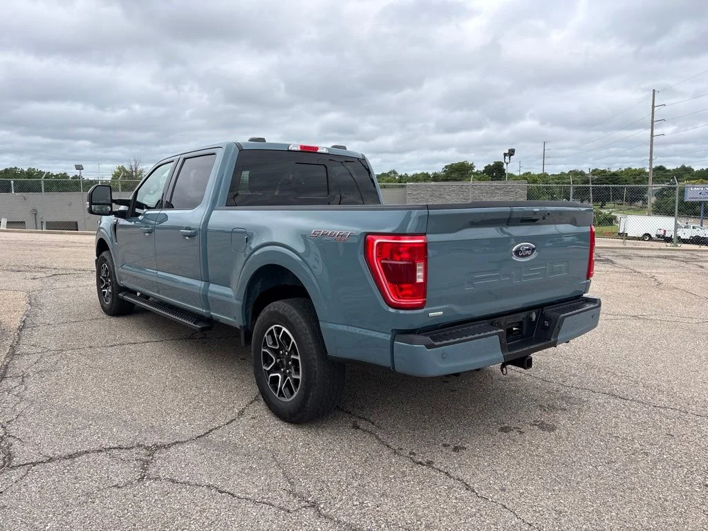 Used 2023 Blue Ford XLT image 5