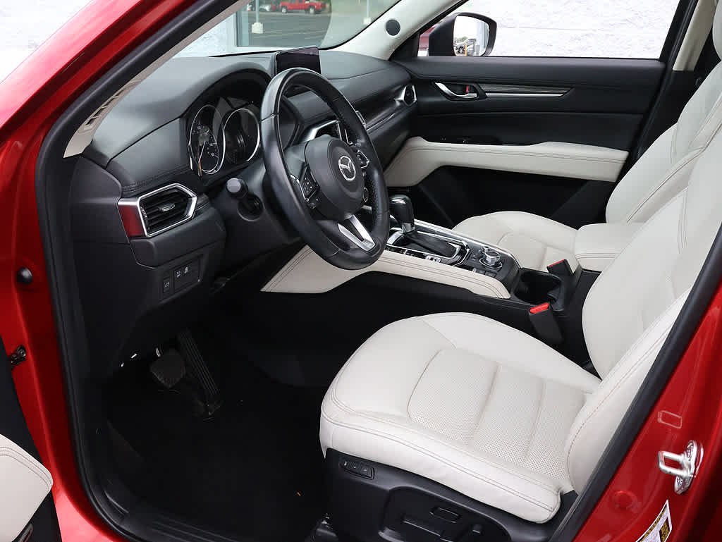 Used 2018 Soul Red Crystal Metallic Mazda Grand Touring image 10