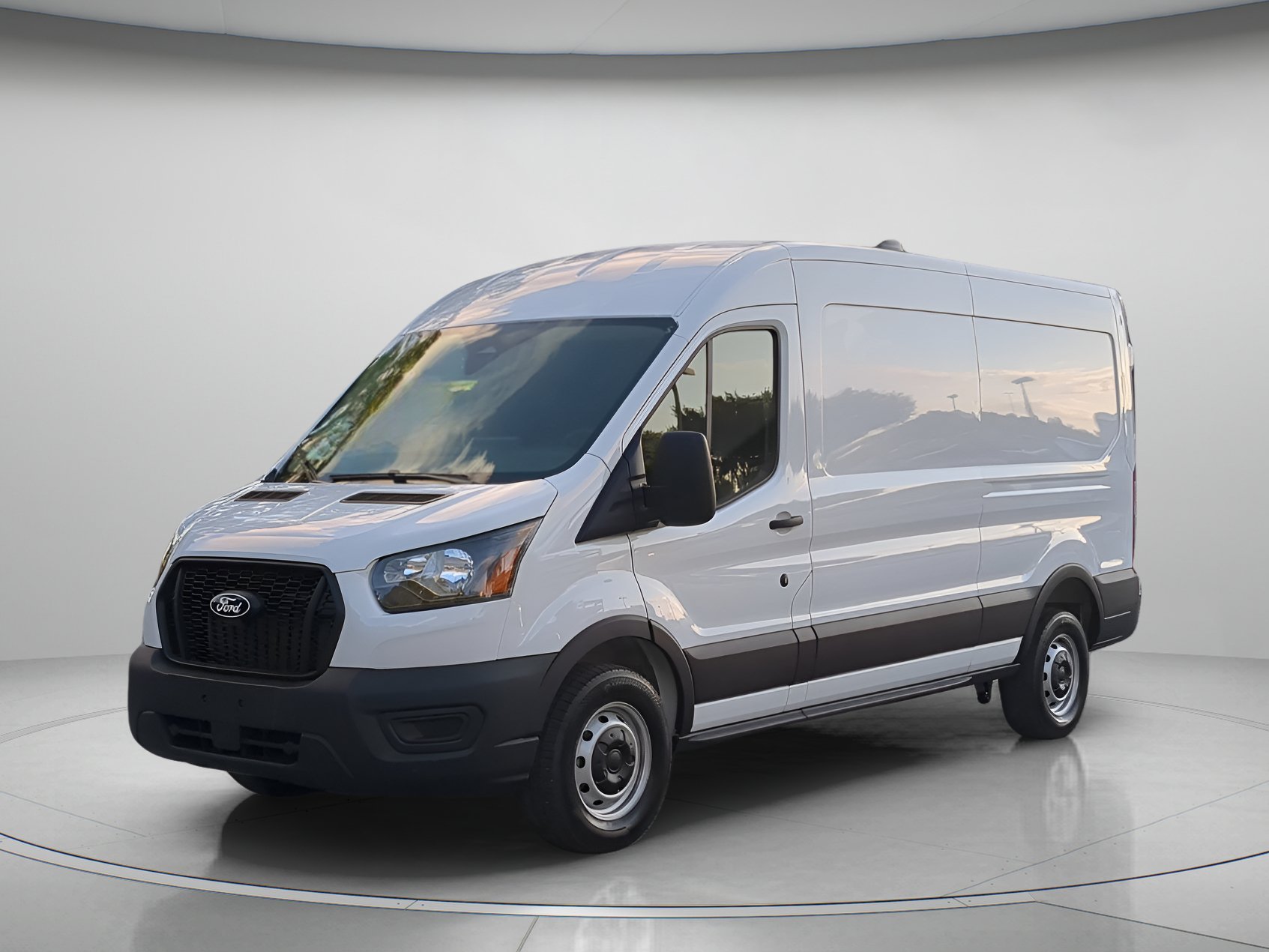 2027 Ford Transit Van Base