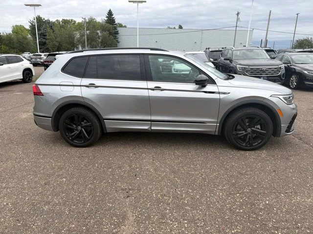 Certified Used 2023 Silver Volkswagen 2.0T SE R-Line Black image 2