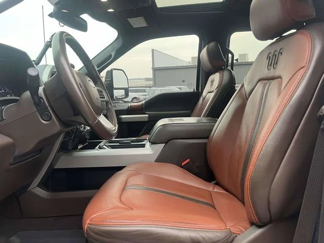 Used 2022 White Ford King Ranch image 22