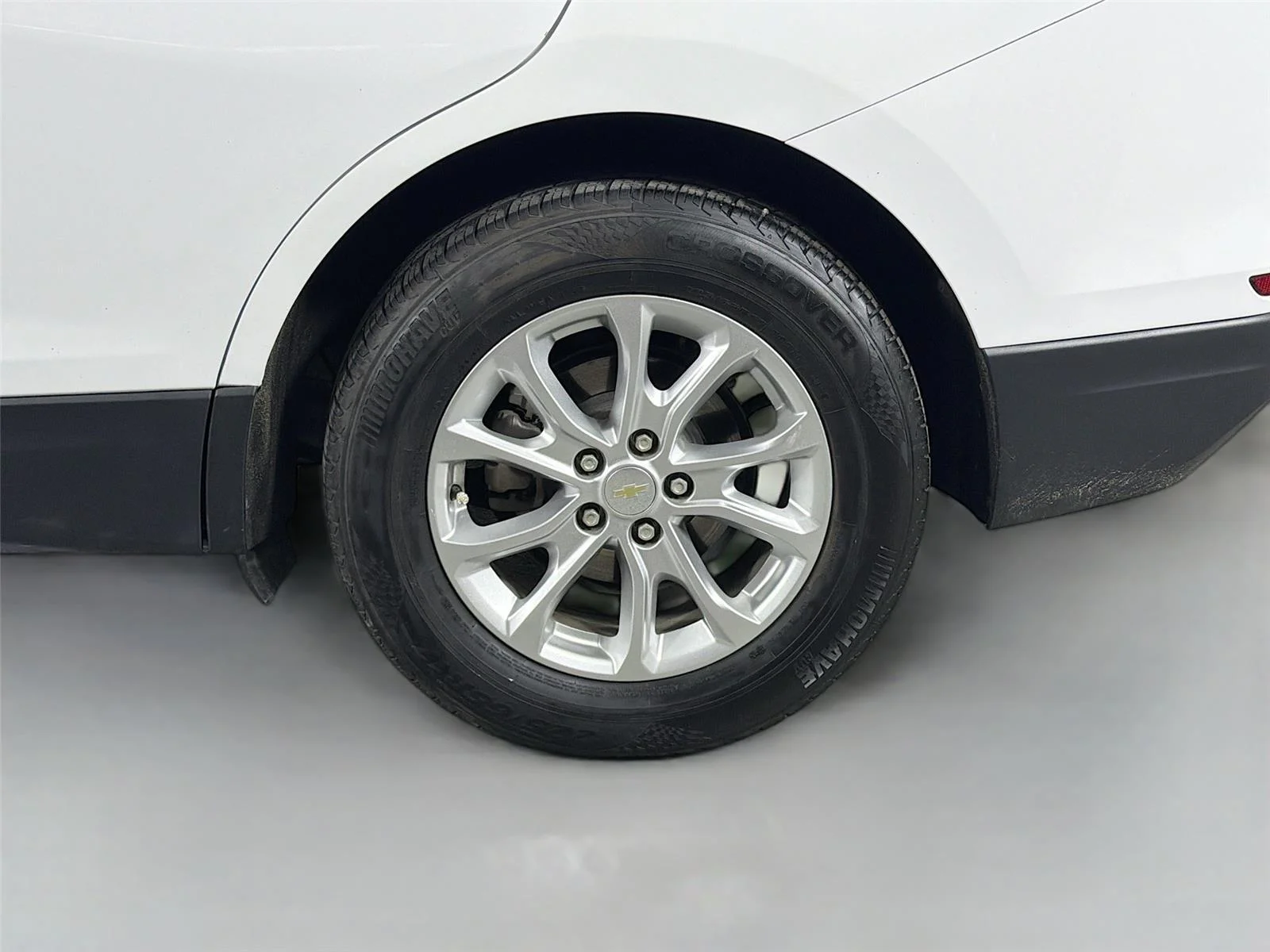 Used 2021 Summit White Chevrolet LS image 27