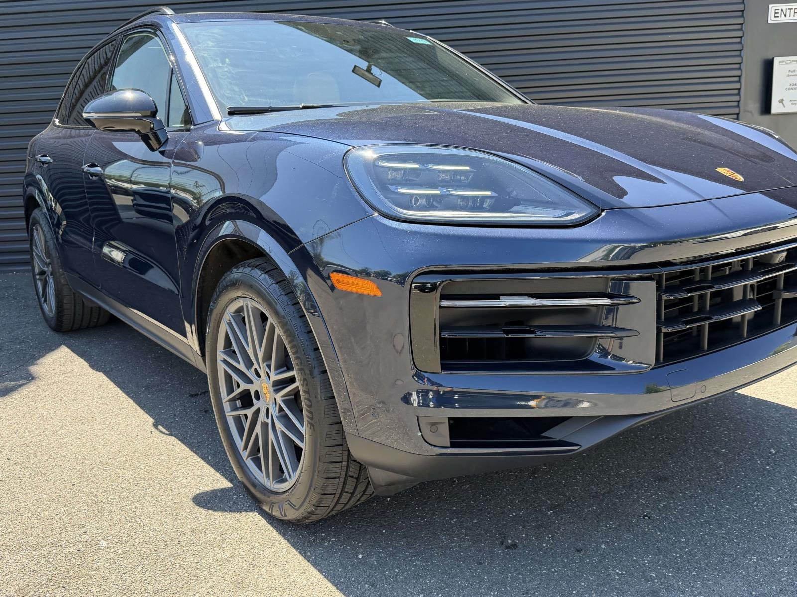 Certified Used 2024  Porsche  image 9