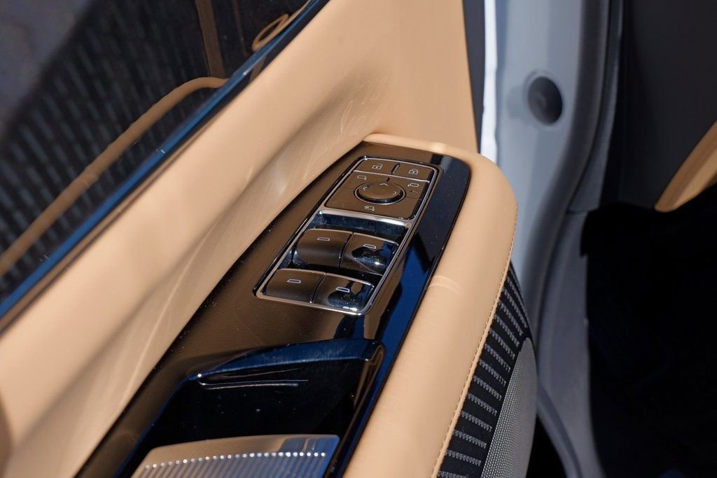 2025 Cadillac Escalade IQ Sport 2 - Photo 29