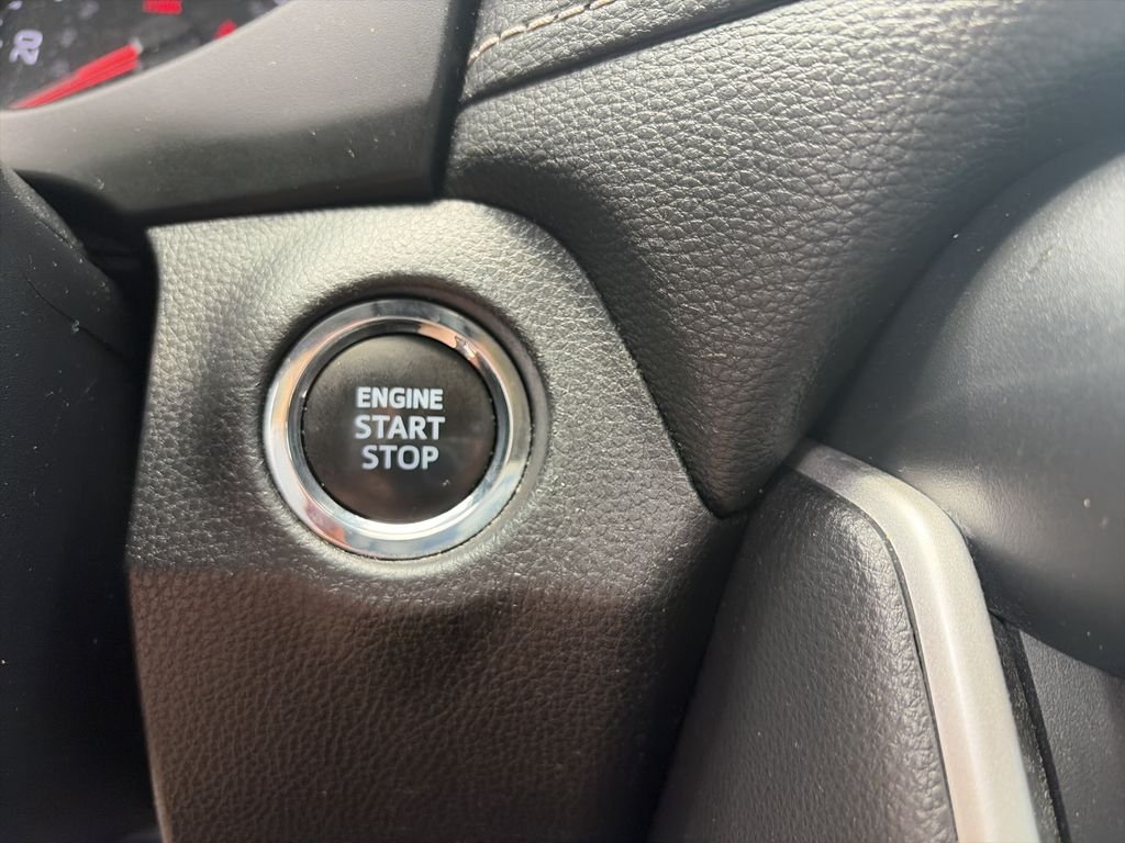 Used 2022 Gray Toyota XLE Premium image 27