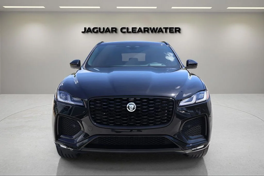 2026 Jaguar F-Pace R-Dynamic S - Photo 8