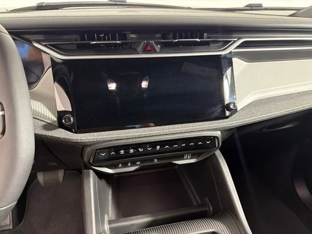 New 2026 Silver Jeep Laredo image 17