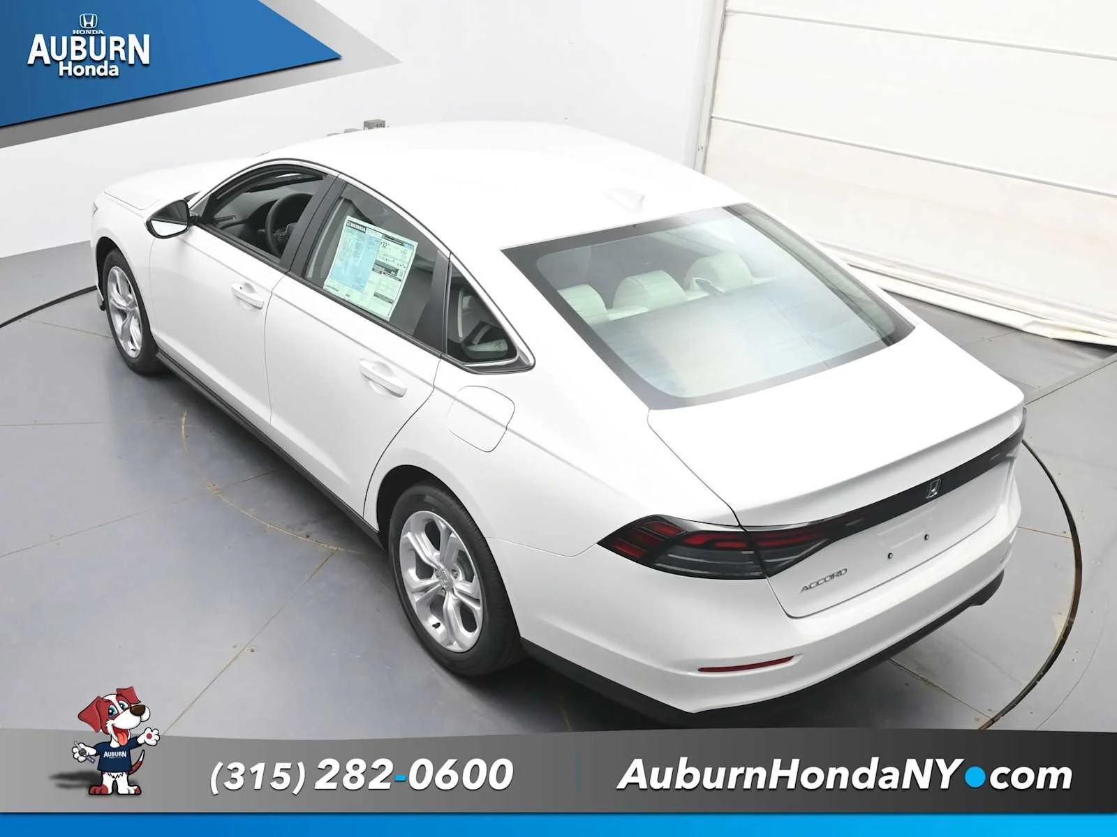New 2026 Platinum White Pearl Honda LX image 31
