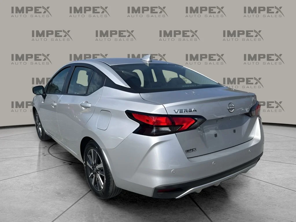 Used 2025 Silver Nissan 1.6 SV image 3