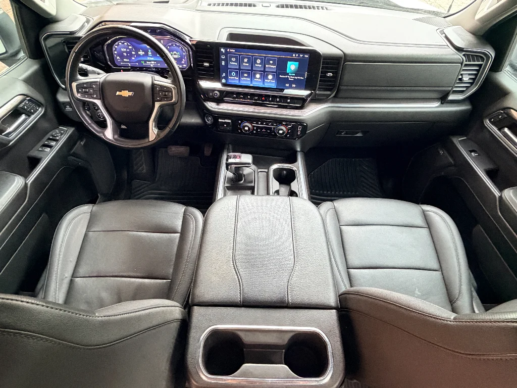 Used 2023 Summit White Chevrolet LTZ image 13