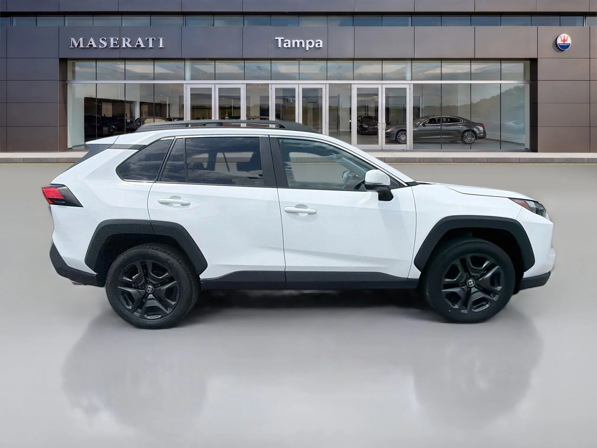 Used 2024 Ice Toyota Adventure image 2