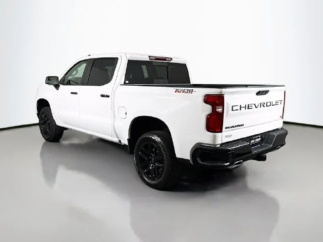 Used 2025 White Chevrolet LT Trail Boss image 5