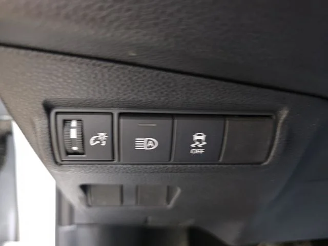 Used 2026 Pearl Toyota LE image 26