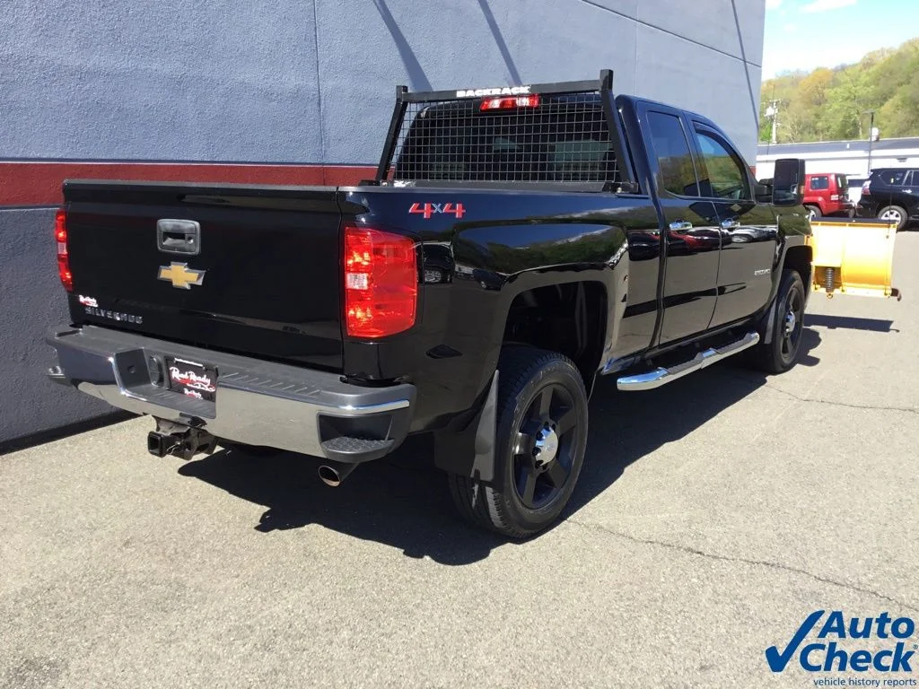 Used 2018 Black Chevrolet Work Truck image 11