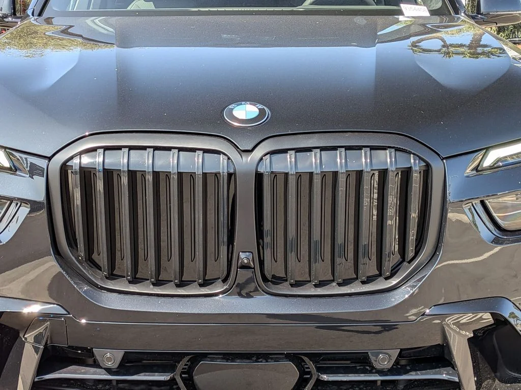 New 2026 Black BMW xDrive40i image 38
