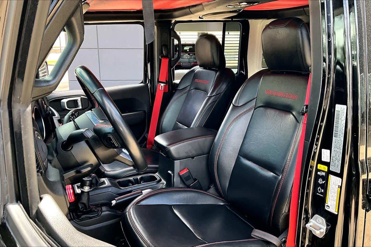 Used 2020 Black Clearcoat Jeep Recon image 14