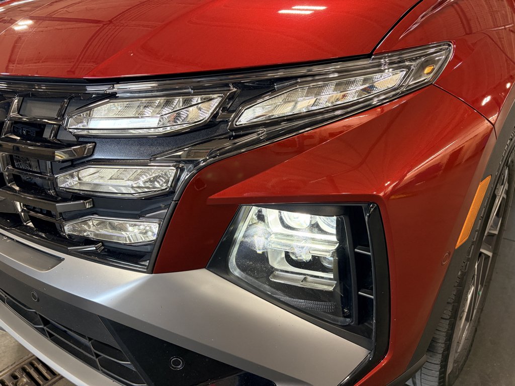 Used 2025 Ultimate Red Hyundai Limited image 39