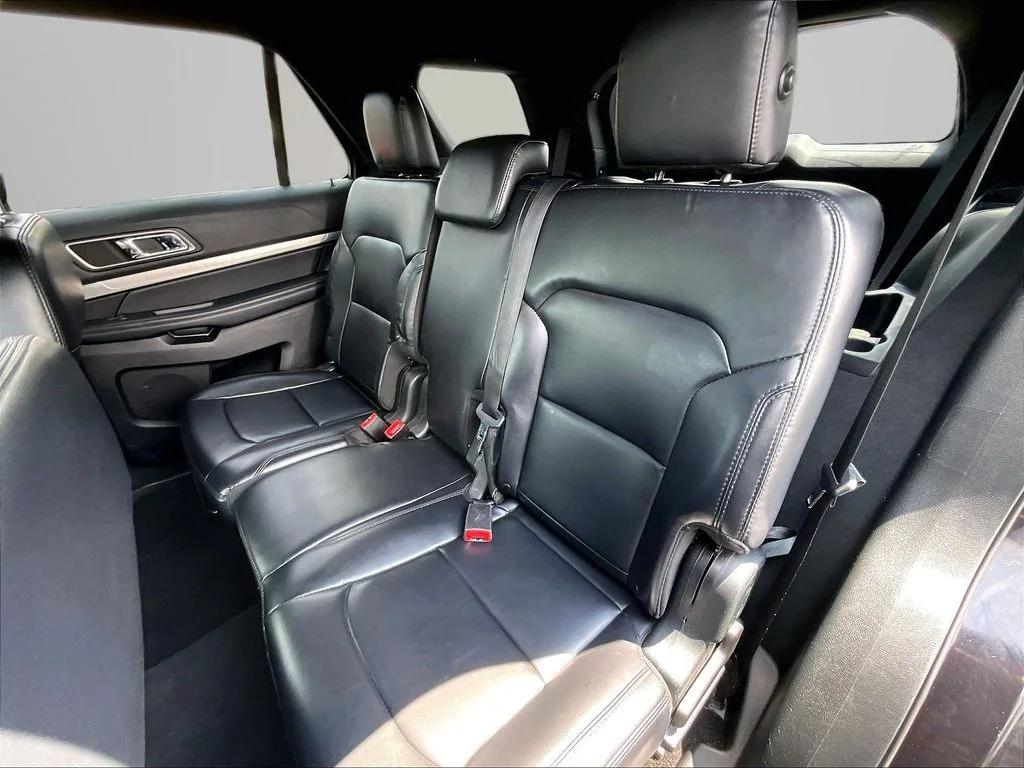 Used 2019 Black Ford XLT image 25