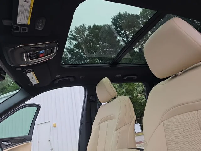 Used 2026 White Jeep Limited image 31