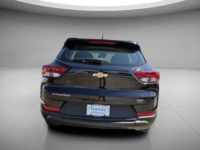 Used 2023 Mosaic Black Metallic Chevrolet LS image 4