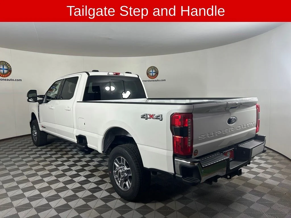New 2026 Star White Metallic Tri-Coat Ford F-350® Lariat® image 18