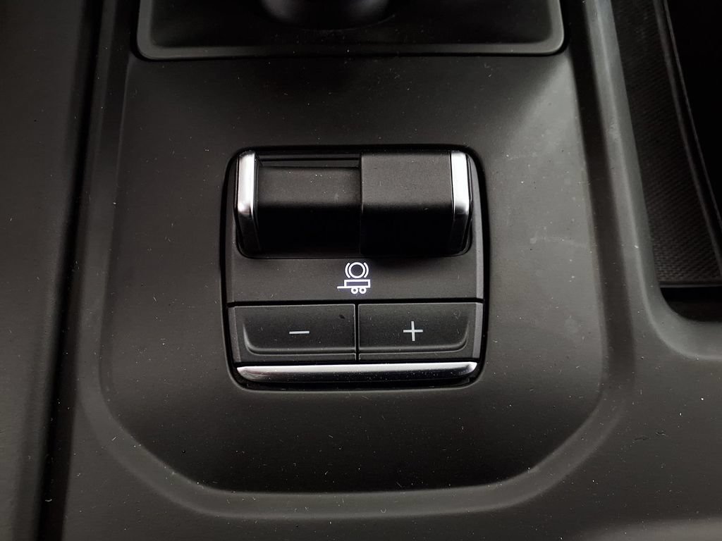 Used 2022 Onyx Black GMC AT4X image 22