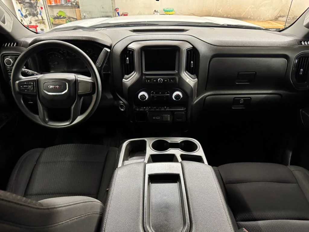 Used 2023 White GMC Pro image 17