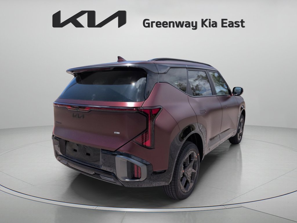 New 2027 Magma Red Matte Kia X-Line S image 6