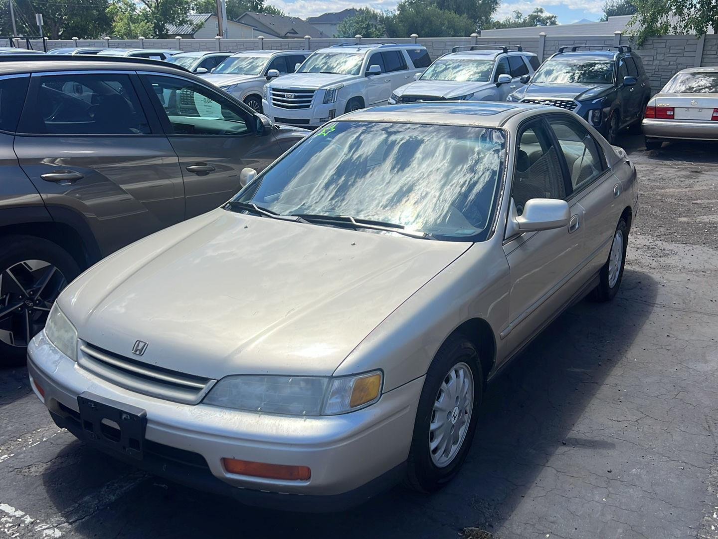 1995 Honda Accord's photo