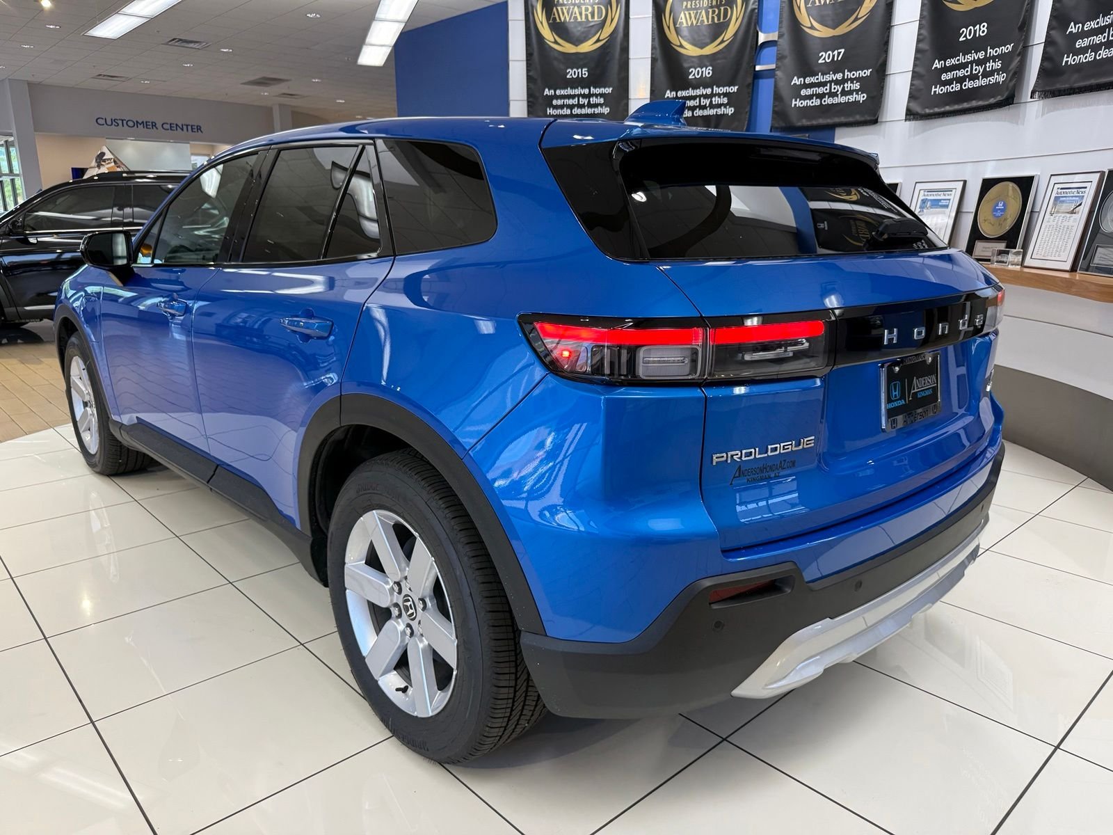 New 2026 Pacific Blue Metallic Honda EX image 9