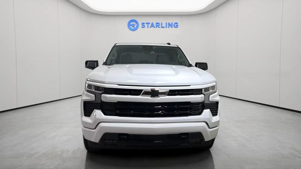 Used 2026 Summit White Chevrolet RST image 15
