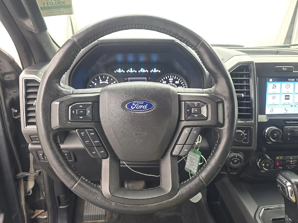 Used 2019 Gray Ford XLT image 8