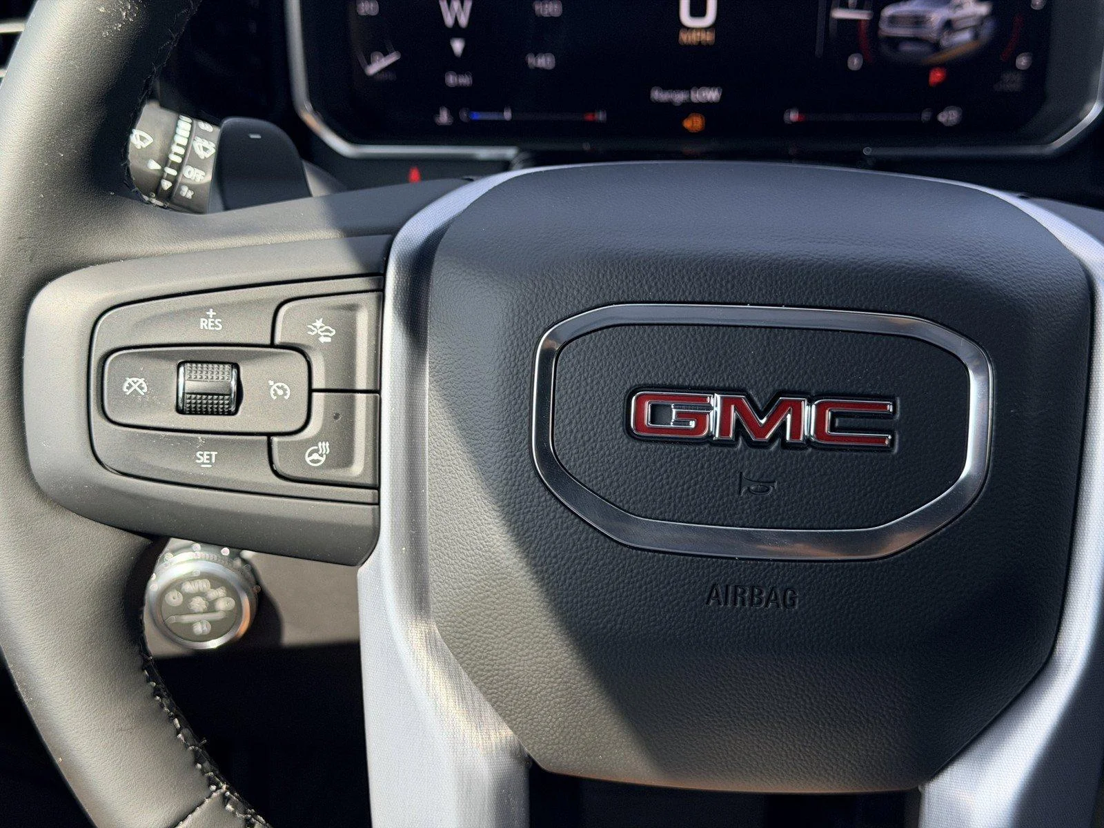 New 2026 Summit White GMC Elevation image 23