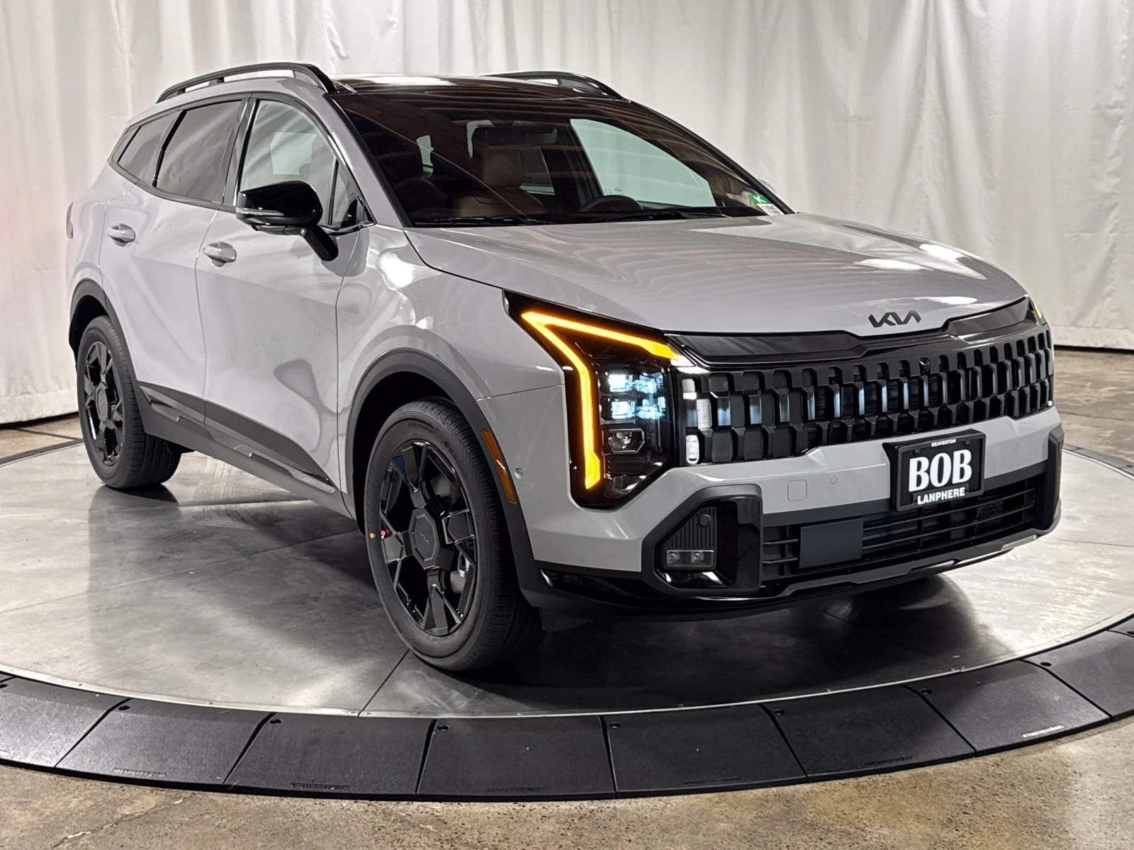 New 2027 Wolf Gray Kia X-Line image 7