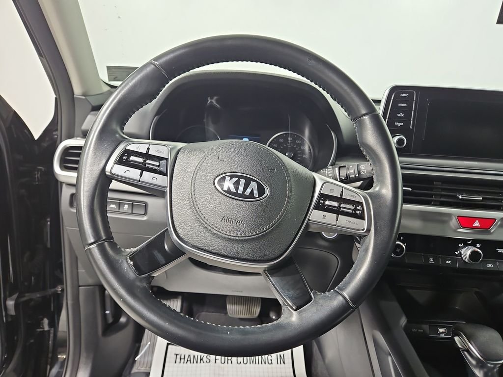 Used 2020 Ebony Black Kia LX image 15