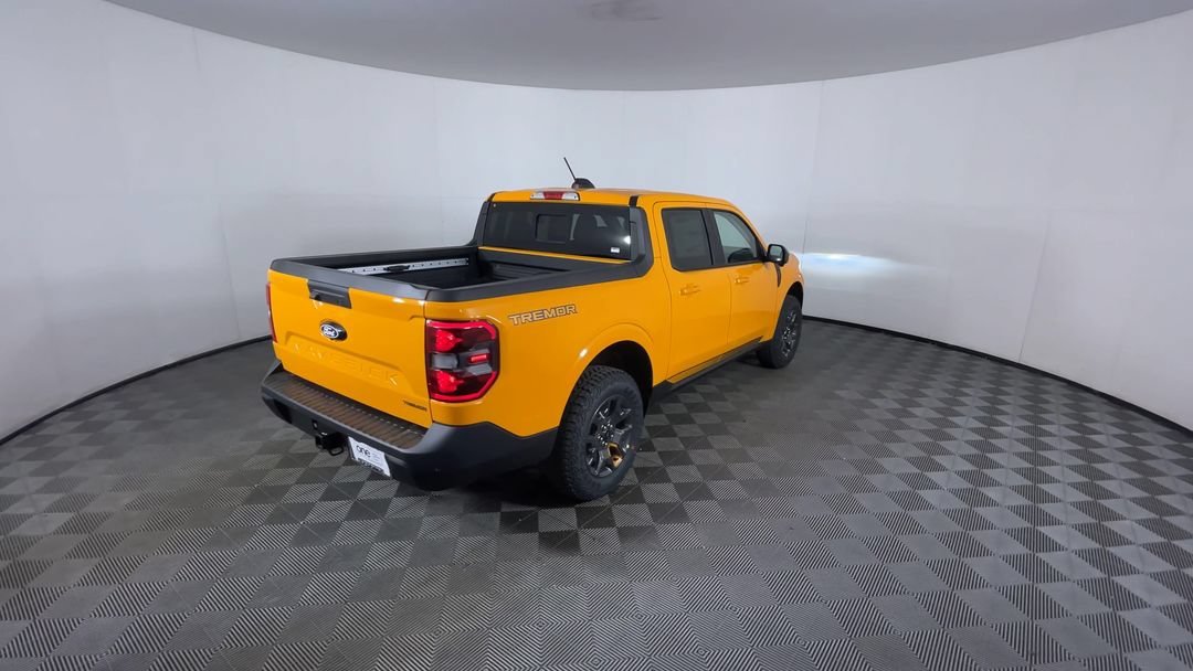 New 2026 Orange Fury Metallic Tri-Coat Ford Tremor image 8