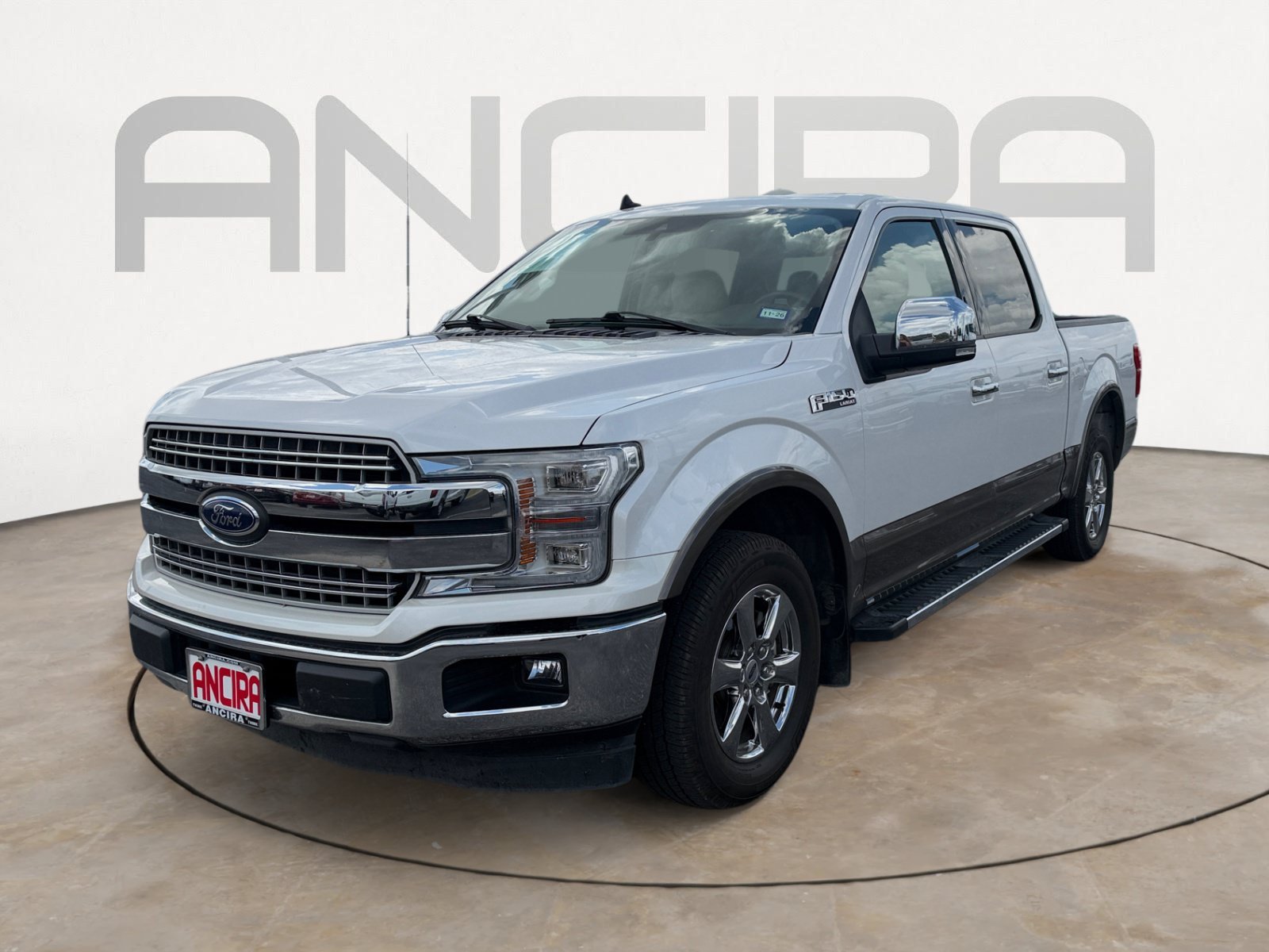 Used 2019 White Platinum Ford LARIAT image 3