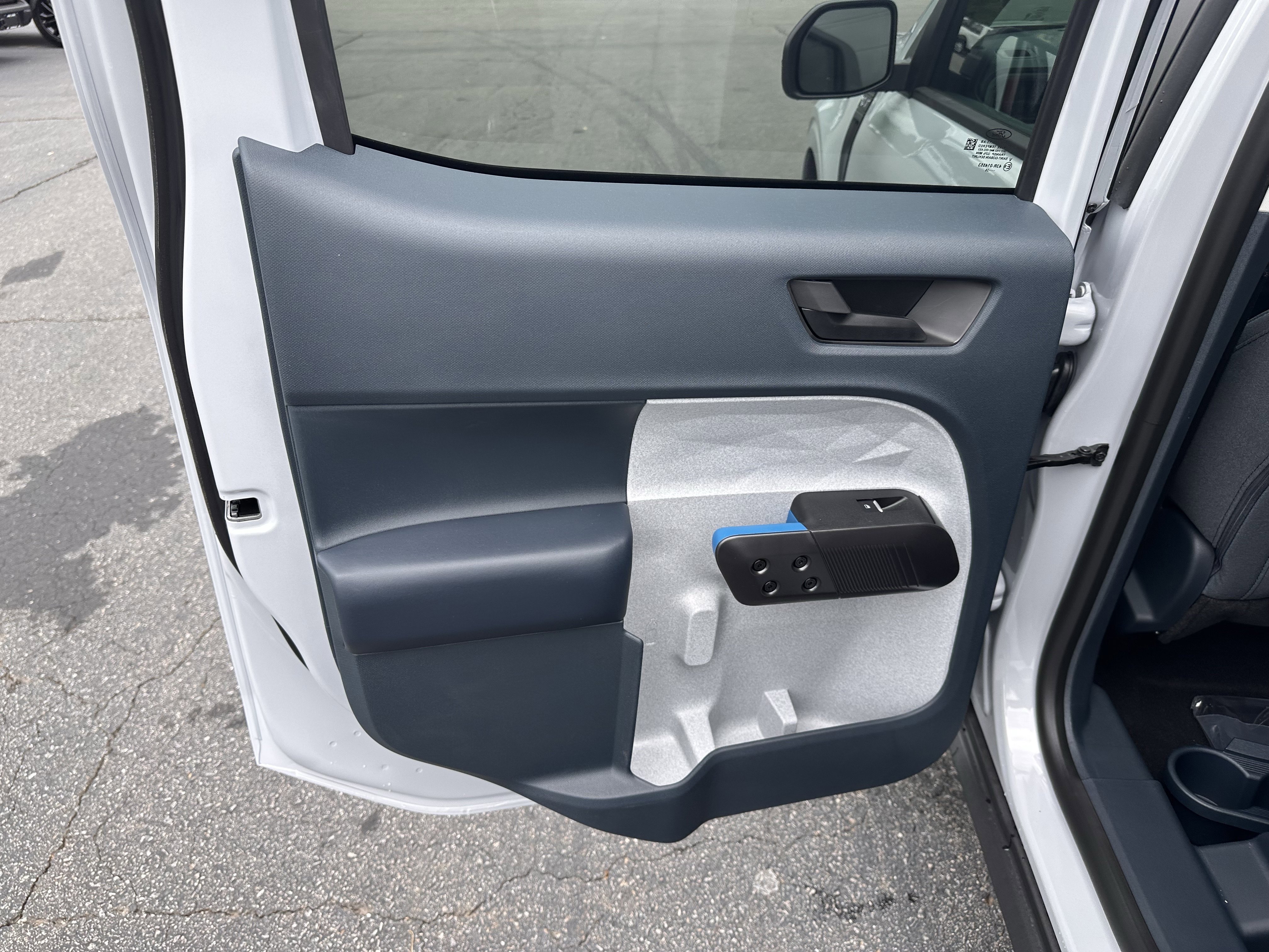New 2026 Space White Metallic Ford XLT image 11