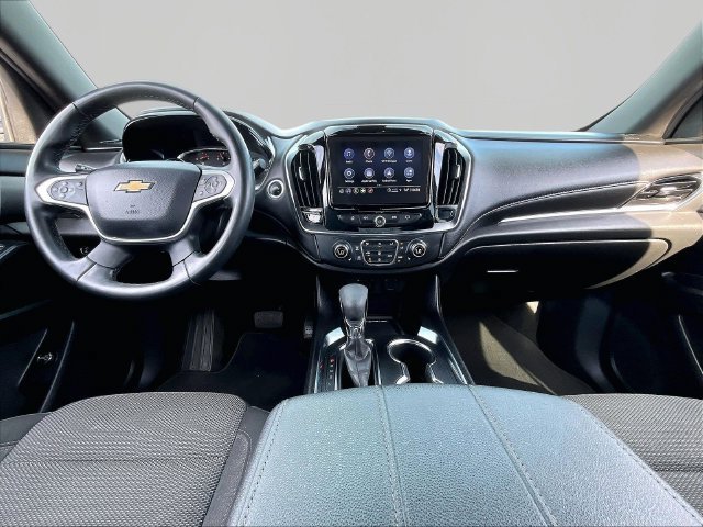 Used 2023 STERLING GRAY METALLIC Chevrolet LT Cloth image 22
