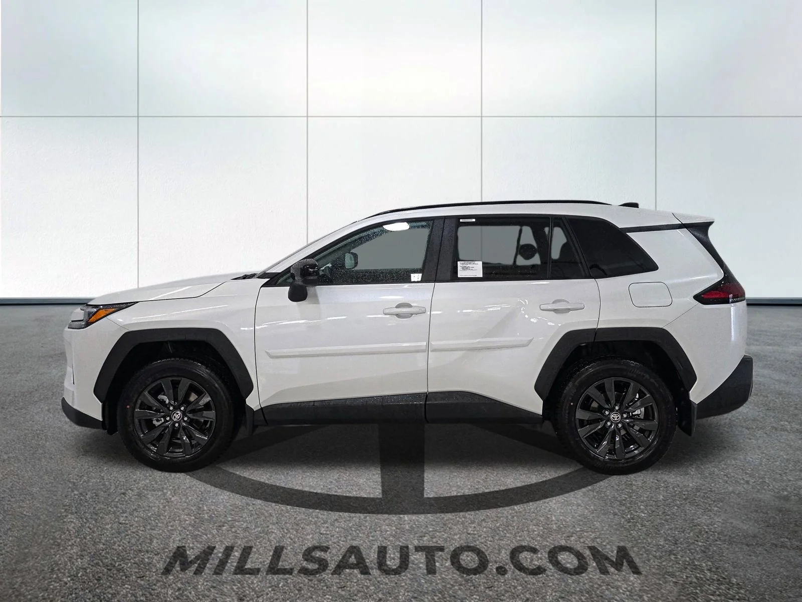 New 2026 Wind Chill Pearl <sup>1</sup> Toyota  XLE Premium image 3