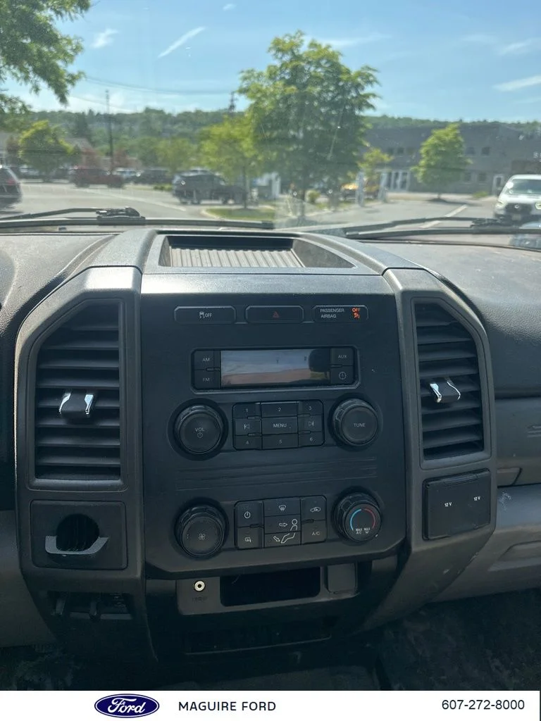 Used 2019 Red Ford XL image 12