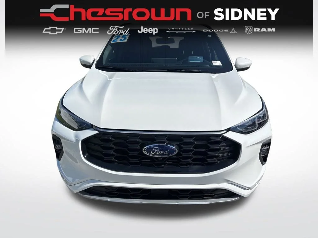Used 2025 White Ford ST-Line Elite image 8
