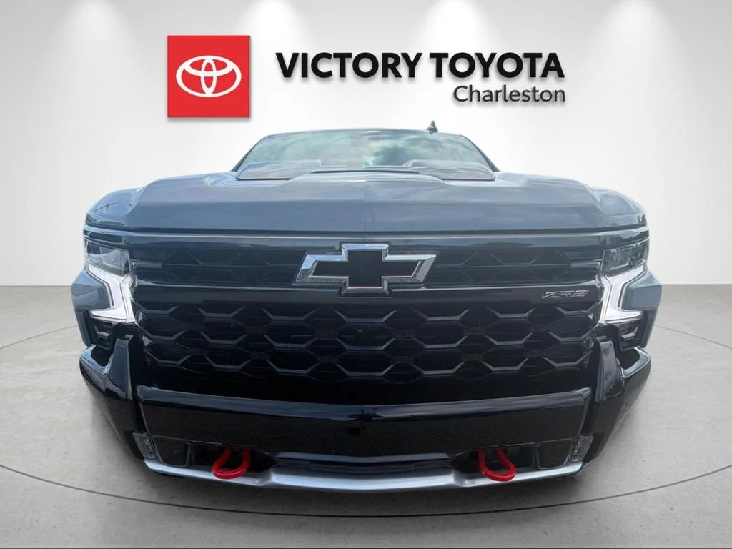 Used 2024 Gray Chevrolet ZR2 image 8
