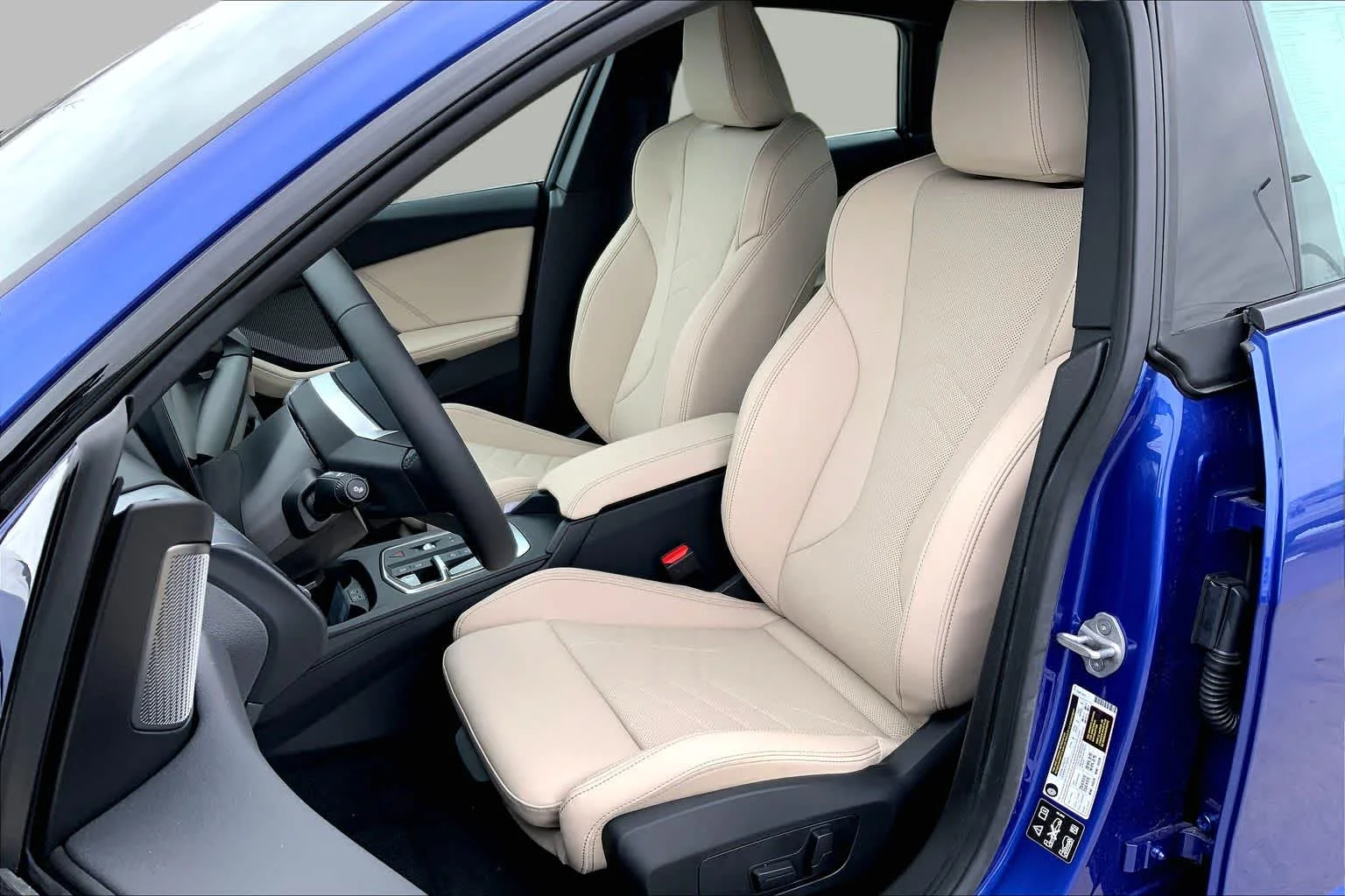2026 BMW 2 Series 228 - Photo 9