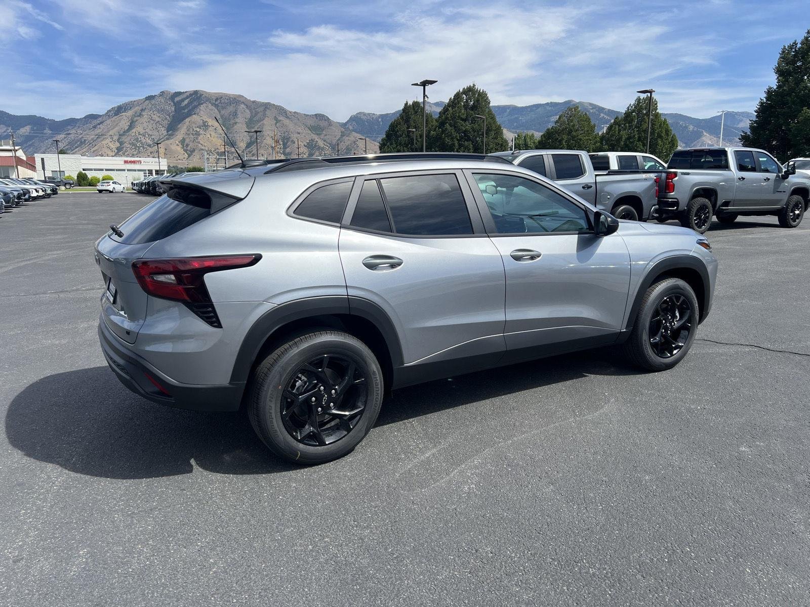 2026 Chevrolet Trax LT - Photo 5