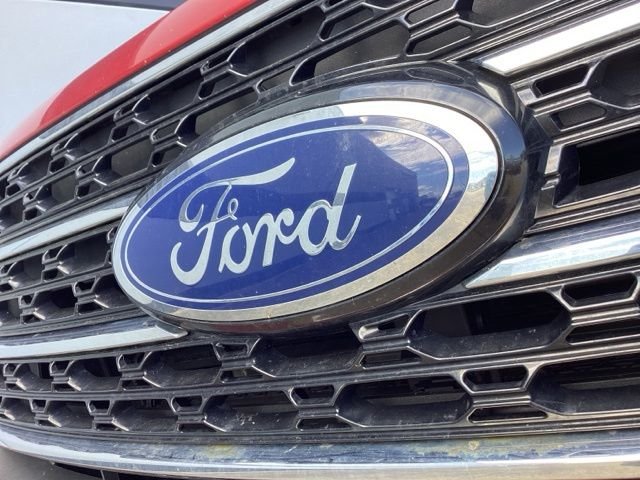 Used 2020 Red Metallic Ford XLT image 5
