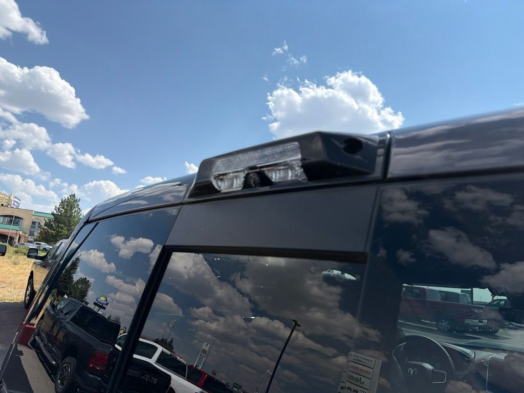 New 2026 Granite Crystal Metallic Clear-Coat Exterior Paint RAM Laramie image 36