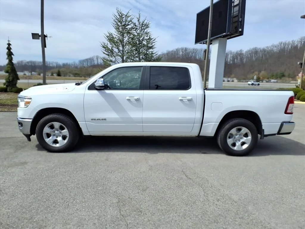 Used 2022 White Ram Big Horn/Lone Star image 2