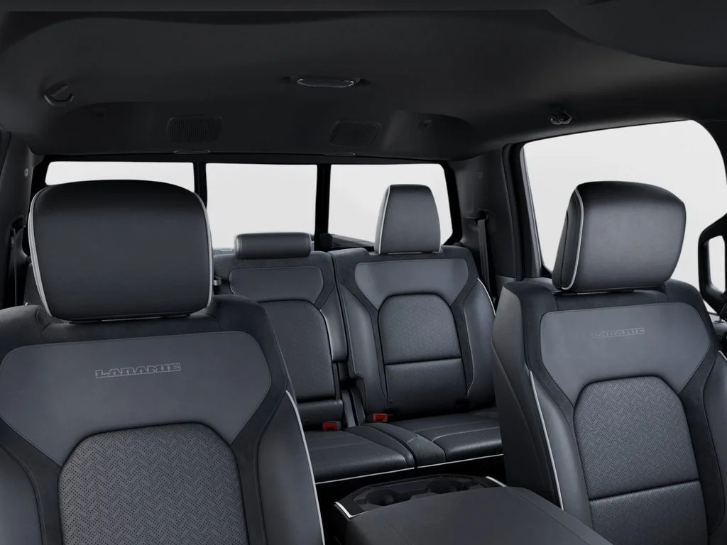 New 2026 Bright White Clear-Coat Exterior Paint RAM Laramie image 28