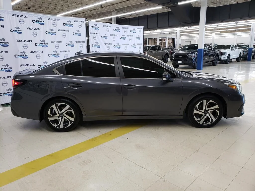 Used 2021 Magnetite Gray Metallic Subaru Limited image 5